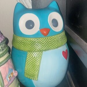 St NicholasOwl Cookie jar
